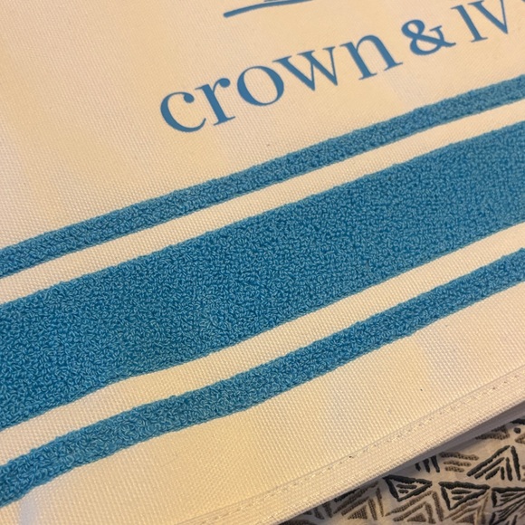 NWT crown & ivy x Sewing Down South Beach Tote - Picture 3 of 7